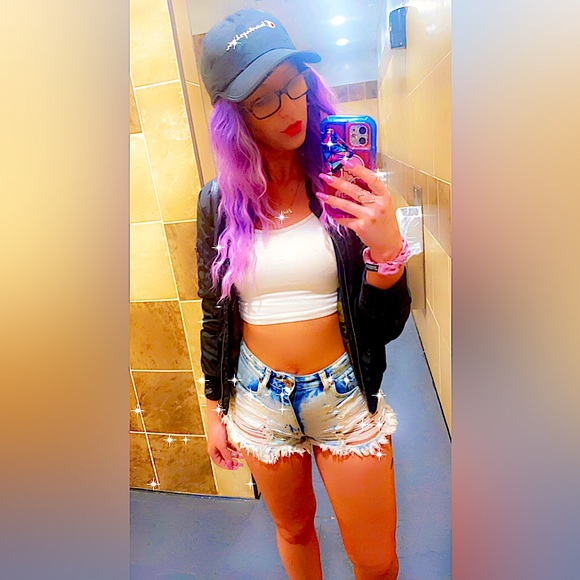 BabyGirl™️ 🚼🚺🧡💜 - Picture 7 of 13